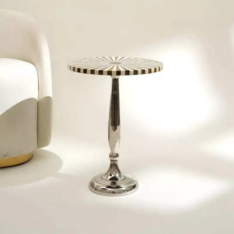 Set di 3 Tavolini Nidi Rotondi Argento, Tavolini Laterali con Piano in Resina Marrone e Bianco
